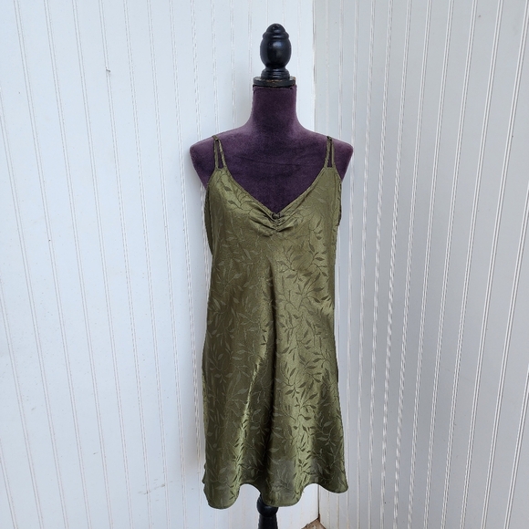Sophia Delicates Green Lingerie Negligee Slip Gown Leaves Women's Satin Strap M - Picture 1 of 10